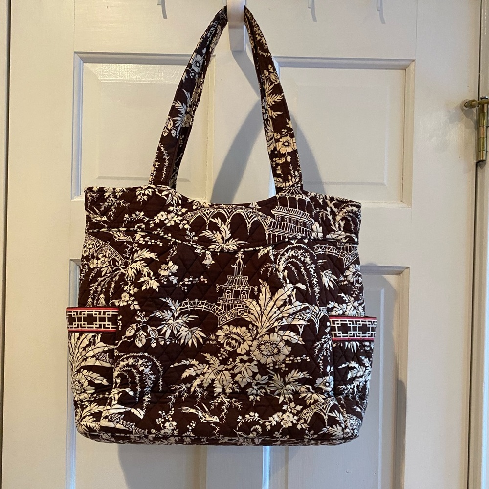 Vera Bradley tote bag